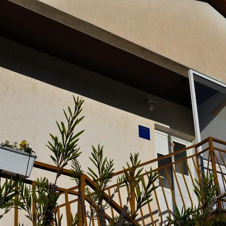 Apartman Anita Buzet Exterior photo